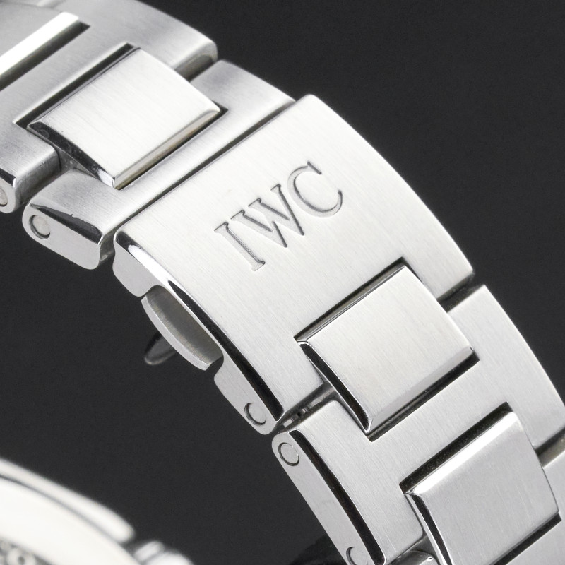IWC Ingenieur Automatic, IW323604, 46mm, 2010, Steel, Black dial, Fullset, 1y warranty