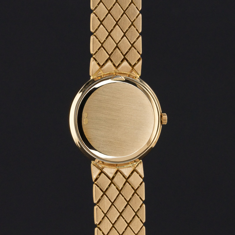 Patek Philippe Calatrava, 4820, 26mm, Yellow gold, Ivory Arabic dial, Fullset, 1y warranty