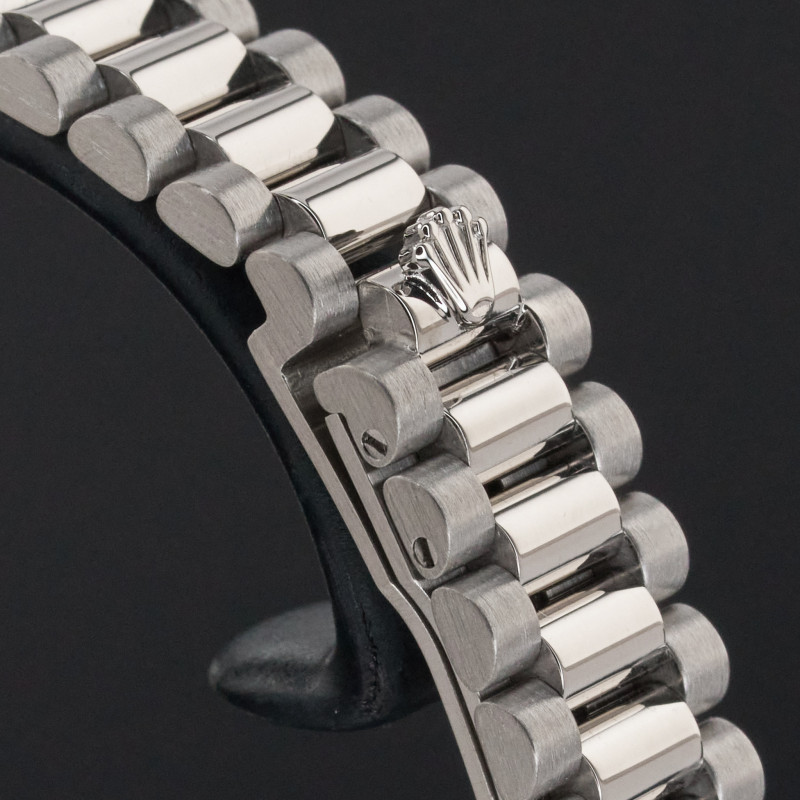 Rolex Lady Datejust, 69179, 26mm, 1993, White gold, Silver MOP Roman dial, Fullset, 1y warranty